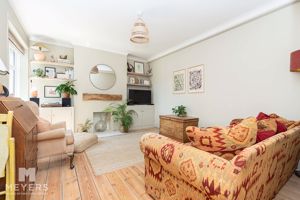 Photo 15- click for photo gallery